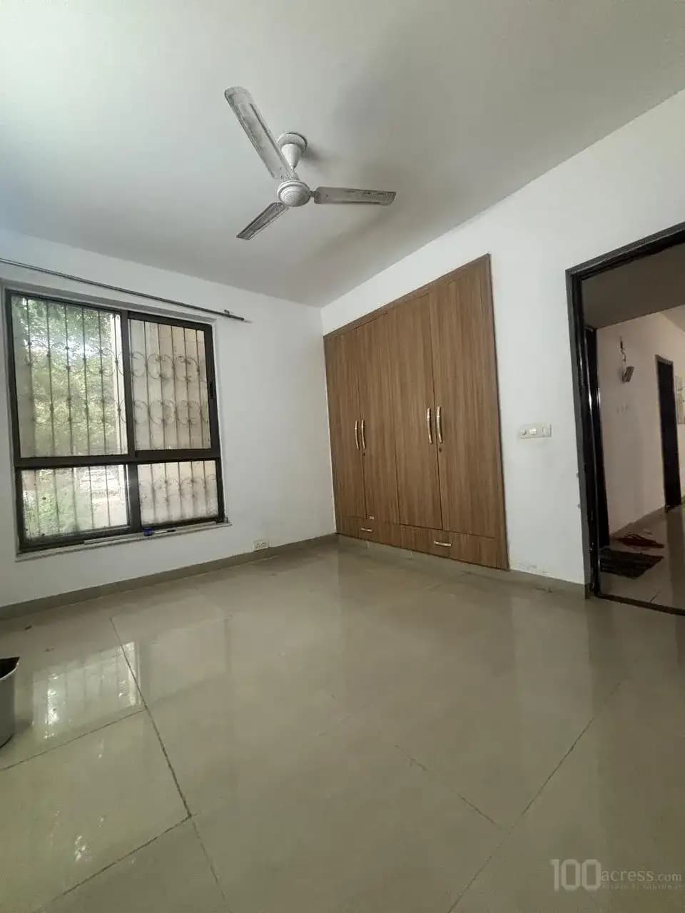 3 BHK Flat for Sale in Gurgaon secondary